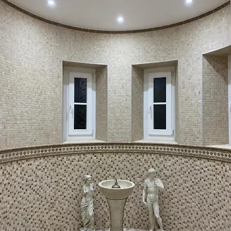 Logement 125m2 Dans Un Chateau Au Coeur De La Foret